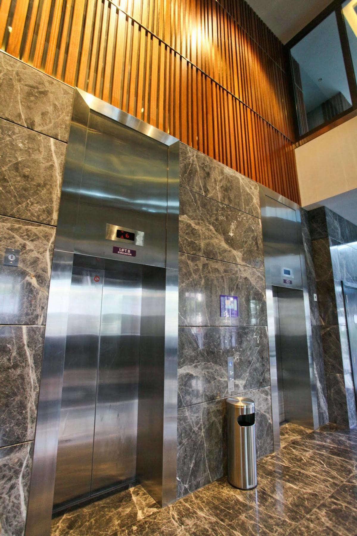 Aqueen Hotel Paya Lebar Szingapúr Kültér fotó